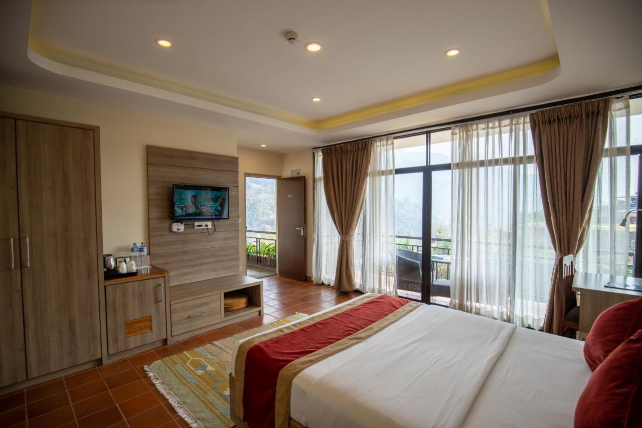 Gateway Himalaya Resort Ghanpokhara Esterno foto
