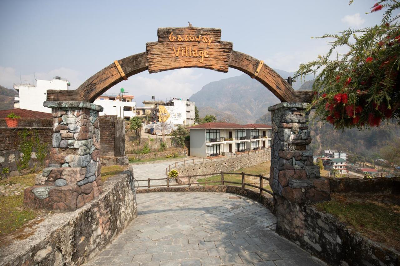 Gateway Himalaya Resort Ghanpokhara Esterno foto