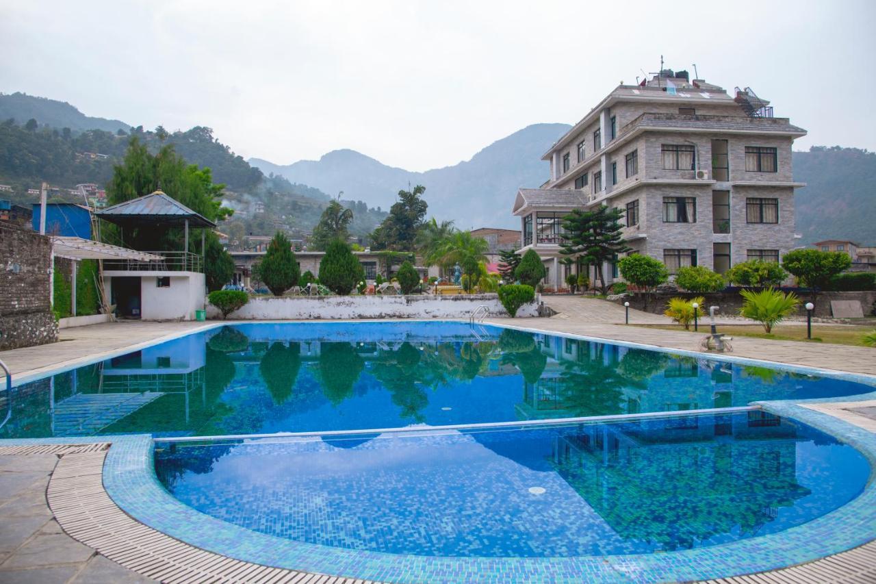 Gateway Himalaya Resort Ghanpokhara Esterno foto