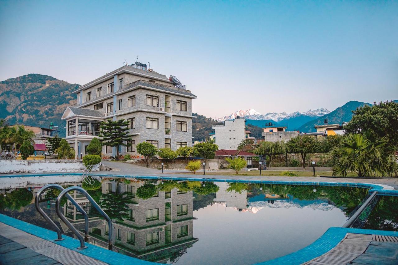 Gateway Himalaya Resort Ghanpokhara Esterno foto